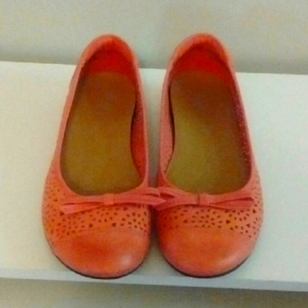 Clarks flats